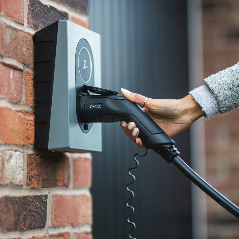 installation borne de recharge vehicule electrique juvignac albe-elec installation borne de recharge vehicule electrique juvignac albe-elec